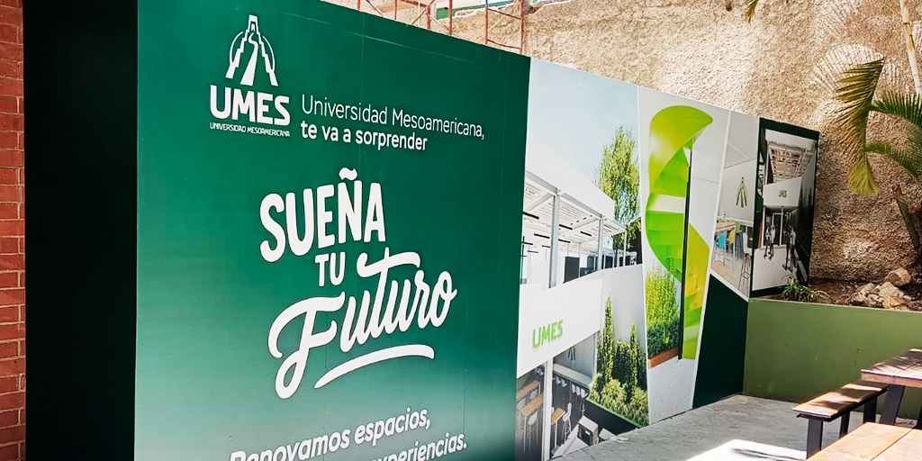 3. Rótulos para negocios en Vinil Impreso